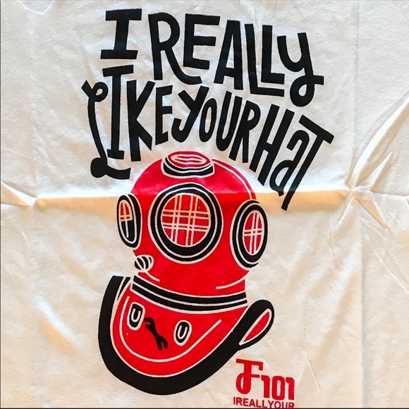 Miz: I Really Like Your Hat Custom Cut Tee - Picture 4 of 4